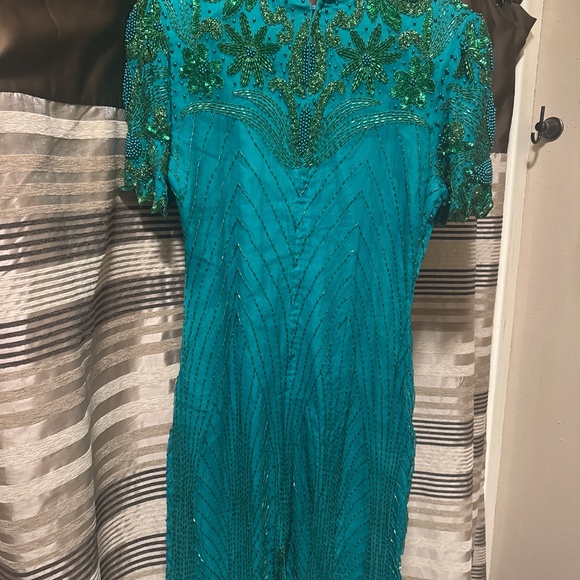 Beaded dress - Picture 2 of 2